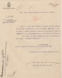 Ofício do Presidente da Comissão Administrativa da Câmara Municipal de Lisboa, Henrique Linhares de Lima, ao Administrador do Concelho de Sintra, pedindo para ser intimada Cacilda de Carvalho, moradora na Quinta do Pizão , em Albarraque, para colocar a tampa da boca de incêndio da sua propriedade, sita na rua Álvaro de Castro, 17.