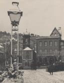 Nevão na vila de Sintra junto ao Hotel Central e Café Paris.