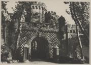 Porta férrea do Palácio Nacional da Pena.