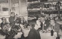 Almoço com o presidente da Câmara Municipal de Sintra, António Pereira Forjaz, no restaurante "O Gil" em Colares.