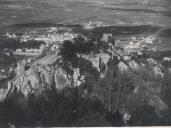 Vista parcial do Castelo dos Mouros em Sintra.