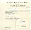 Registo de velocípede de marca Avis, com o nº 9575, em nome de Valentim Carreira de Carvalho, morador em Queluz.