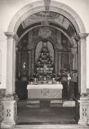 Altar-mor da igreja paroquial de Nossa Senhora de Belém de Rio de Mouro.