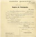 Registo de velocípede de marca Triumph, com o nº 1960, em nome de Armando José de Sousa Nunes Cortesão, morador em Belas.