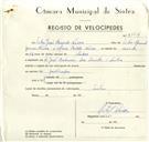 Registo de velocípede com o nº 9324, em nome de Vítor José Azevedo Névoa, morador em Rua José Antunes dos Santos, Sintra.