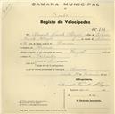 Registo de velocípede de marca Peugeot, com o nº 764, em nome de Manuel Vicente Albogas, morador em Almornos.