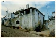 Casas na aldeia do Penedo, Colares.