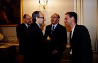 Presidente da Câmara Municipal de Sintra, Dr. Fernando Seara e o técnico Mário João para assistir ao Concerto de piano de Pedro Burmester, na sala da música no Palácio Nacional de Queluz, durante o Festival de Música de Sintra.