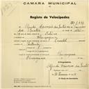 Registo de velocípede de marca Oriental, com o nº 1444, em nome de Alfredo Assunção dos Santos, morador em Almoçageme.