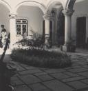 Jardim no clausto dos Paços de Concelho de Sintra.