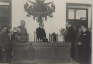 Presidente da República, General António Óscar de Fragoso Carmona, sendo recebido pelo presidente da Câmara Municipal de Sintra, Dr. Álvaro de Vasconcelos, e pelo Capitão Belmiro Vieira Fernandes aquando da sua visita a Sintra.