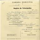 Registo de velocípede de marca Oriental, com o nº 1681, em nome de Ana de Araújo Queiroz Velez, moradora em Praia das Maçãs.