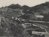 Vista geral da Serra de Sintra com Palácio da Pena e em primeiro plano o antigo matadouro Municipal na Ribeira de Sintra.