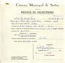 Registo de velocípede de marca Famel, com o nº 9290, em nome de Vítor José Azevedo Névoa, morador em Rua José Antunes dos Santos, Sintra.