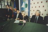 Edite Estrela, Presidente da Câmara Municipal de Sintra e Rui Pereira, Vereador da Cultura, aquando da assinatura do protocolo com o Museu do Brinquedo.