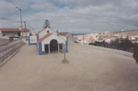 Reconstrução do átrio da capela de São Lourenço nas Azenhas do Mar.