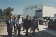 Visita da comitiva da Câmara Municipal de Sintra à fábrica de Móveis Gaspar, em Morelena.