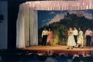 9º Festival de Teatro Amador do Concelho de Sintra, com a peça "nem oito nem oitenta", do Grupo União Assaforense.