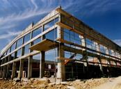 Construção do pavilhão gimnodesportivo da Escola Secundária Matias Aires no Cacém.