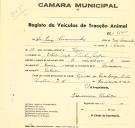 Registo de um veiculo de duas rodas tirado por dois animais de espécie bovina destinado a transporte de mercadorias em nome de Luís Soromenho, morador no Estoril.