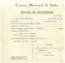 Registo de velocípede de marca Cabrita, com o nº 9569, em nome de João de Jesus Fernandes, morador em Montelavar.