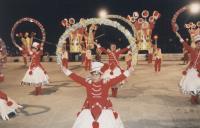 Desfile das marchas populares.