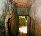 Porta para o claustro do Convento de Santa Cruz da Serra, vulgarmente conhecido por Convento dos Capuchos.