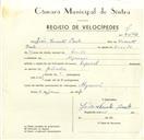 Registo de velocípede de marca Especial, com o nº 9472, em nome de João Vicente Paulo, morador em Algueirão.