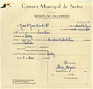 Registo de velocípede de marca Famel com motor Vitória, com o nº 10056, em nome de Graça & Graça, Irmão, Lda, morador em Queluz.