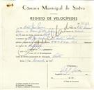 Registo de velocípede de marca F.B.M., com o nº 9428, em nome de Vítor José Névoa, morador em Rua José Antunes dos Santos, Sintra.
