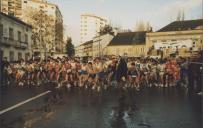 Prova de atletismo no Cacém junto ao edifício da junta de freguesia de Agualva Cacém. 