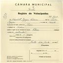 Registo de velocípede de marca Flecha, com o nº 3705, em nome de Humberto Igrejas Ferreira, morador em Cacém.