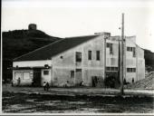 Edifício da escola primária de Casal de Cambra.