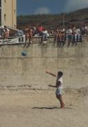 Jogo de Voleibol na Praia Grande.