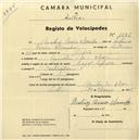 Registo de velocípede de marca Royal, com o nº 1586, em nome de Beatriz Correia Marinho, moradora em Azenhas do Mar.