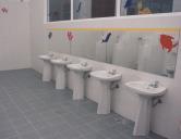 Instalações sanitárias da escola EB1/JI do Pendão, Queluz.