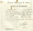 Registo de velocípede de marca Motom, com o nº 9455, em nome de António Gomes, morador em Mem Martins.