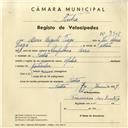 Registo de velocípede de marca Aprilia, com o nº 3908, em nome de Mário Augusto Tiago, morador em Sintra.