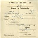 Registo de velocípede com o nº 3807, em nome de Artur Leonardo, morador em Pendão.