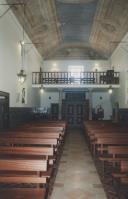 Nave e coro alto da igreja paroquial de Nossa Senhora de Belém em Rio de Mouro.