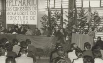 Lino Paulo e José Alfredo da Costa Azevedo entre outros no 1º Plenário das comissões de moradores do Concelho de Sintra realizado no ginásio do Liceu Nacional de Sintra.