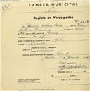 Registo de velocípede de marca Aprilia, com o nº 2261, em nome de Joaquim Caetano Barra, morador em Lourel.