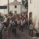 Correr o touro à corda na Festa em Honra do Divino Espirito Santo no Penedo.