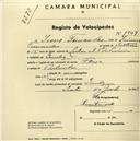 Registo de velocípede de marca Flecha, com o nº 1949, em nome de Irene Fernandes, moradora em Queluz.