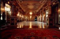 Sala do trono no Palácio Nacional de Queluz.