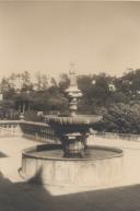 Fonte na escadaria do Palácio Nacional de Sintra.