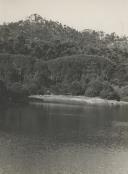 Vista parcial da Lagoa Azul na serra de Sintra.