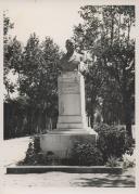 Busto do Dr. Desidério Cambournac na Estefânia em Sintra.