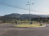 Rotunda com vista para a Serra de Sintra.