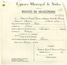 Registo de velocípede de marca Pombal, com o nº 9243, em nome de Maria do Carmo C. Sousa de Albergaria, moradora em Colares.